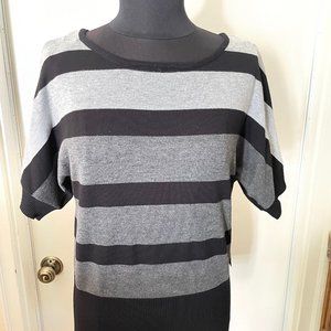 GRW Rayon & Polyester Blend Black & Grey Stripe Short Sleeve Top/Sz M